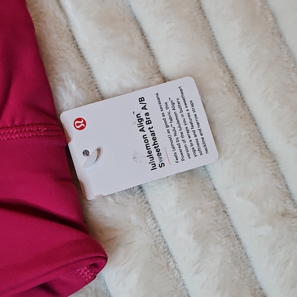NWT lululemon align sweetheart bra - Picture 2 of 3